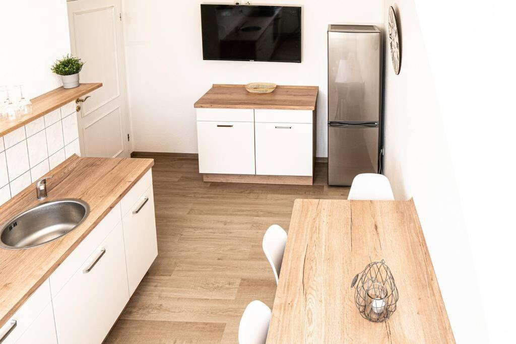 Gemuetliche Ferienwohnung Im Zentrum Von Plauen Eksteriør bilde